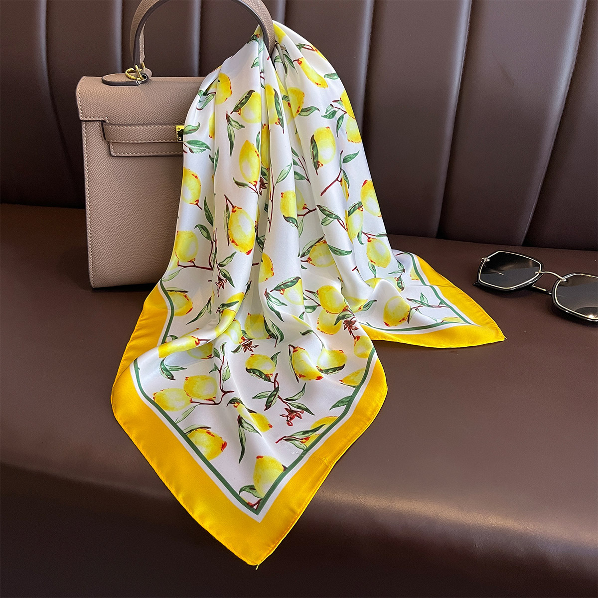 Luxe Gele Citroen Print Vierka - Luxury Bags Yellow recensie en prijs
